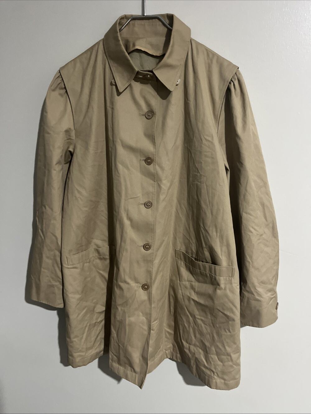 London Fog Trench Coat Woman’s Size 14 Khaki Beige No Lining Ruffled Sleeve